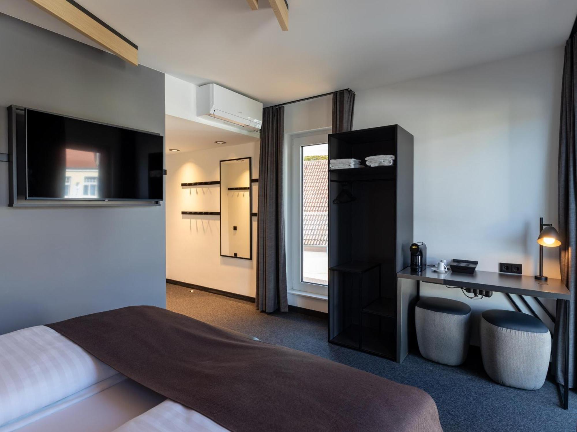 B&B Hotel Bad Hersfeld Buitenkant foto