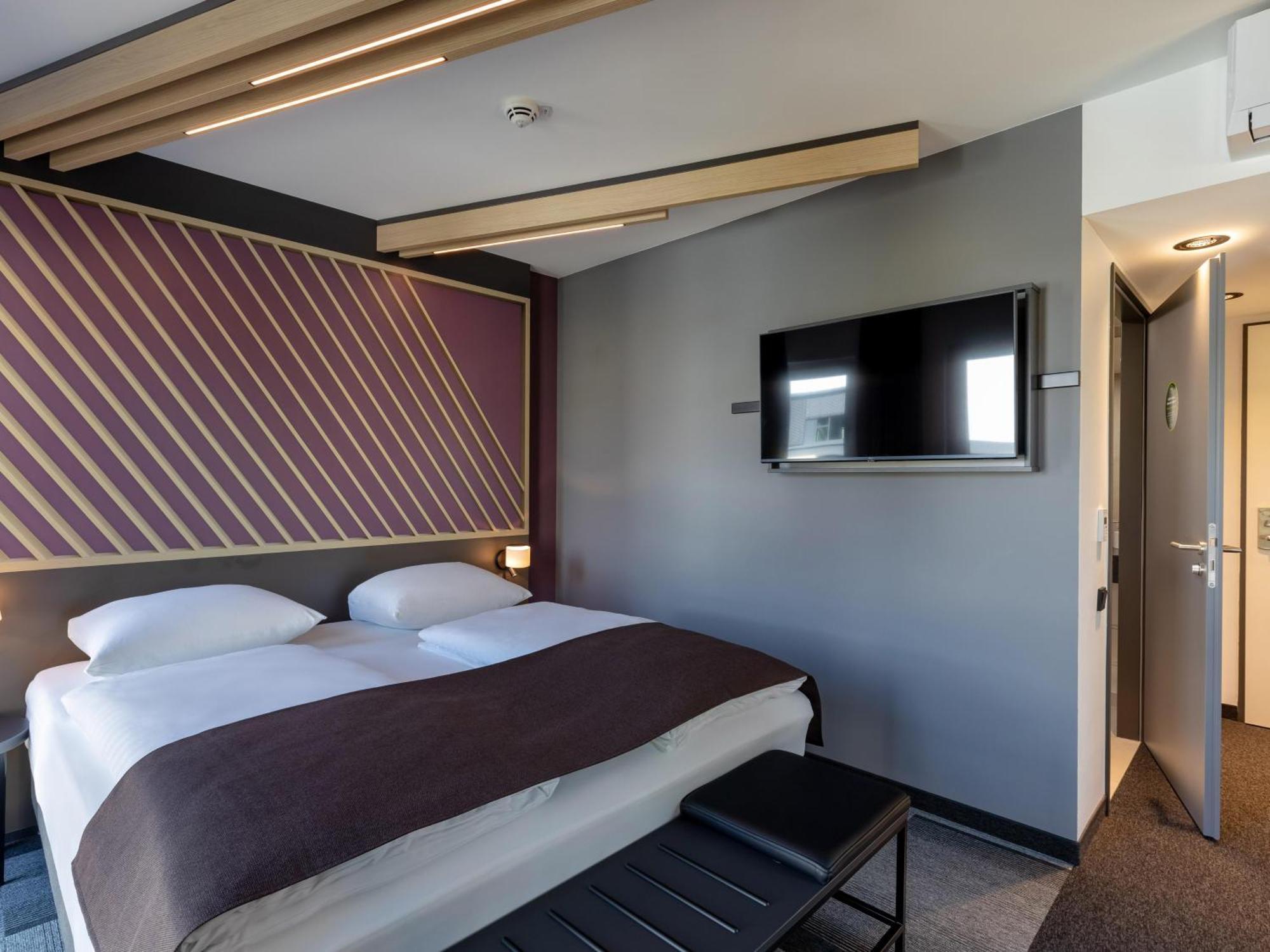B&B Hotel Bad Hersfeld Buitenkant foto