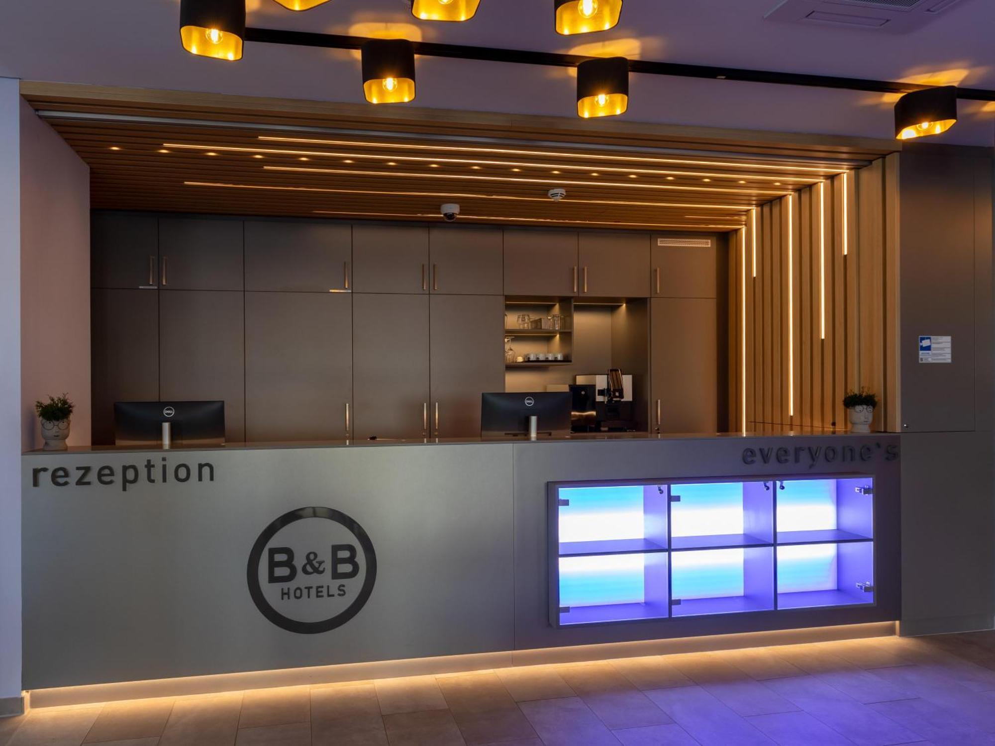 B&B Hotel Bad Hersfeld Buitenkant foto