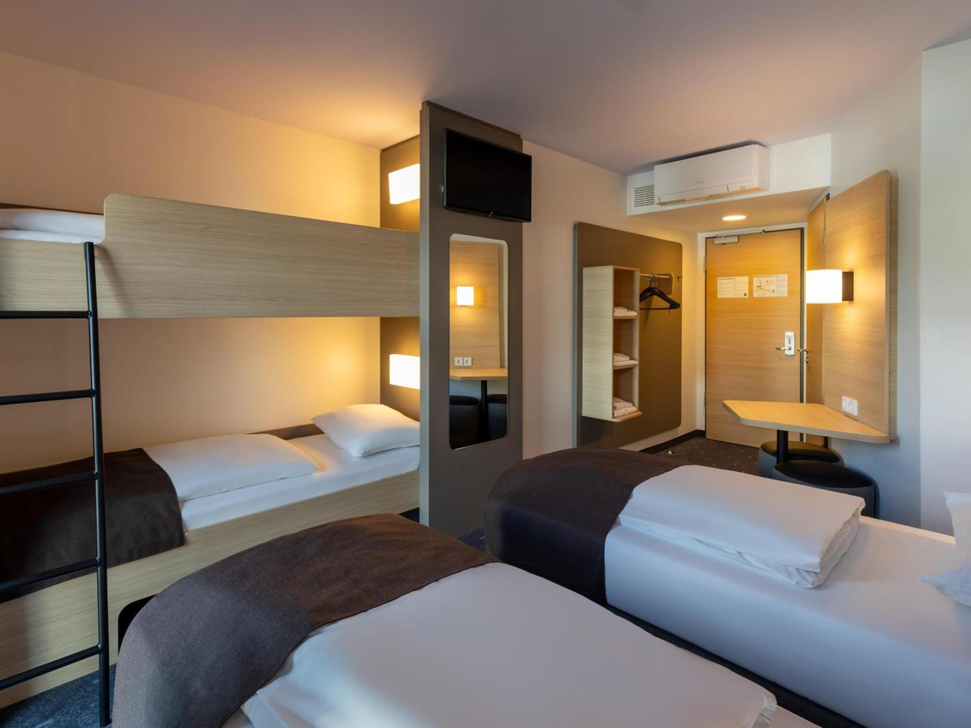 B&B Hotel Bad Hersfeld Buitenkant foto