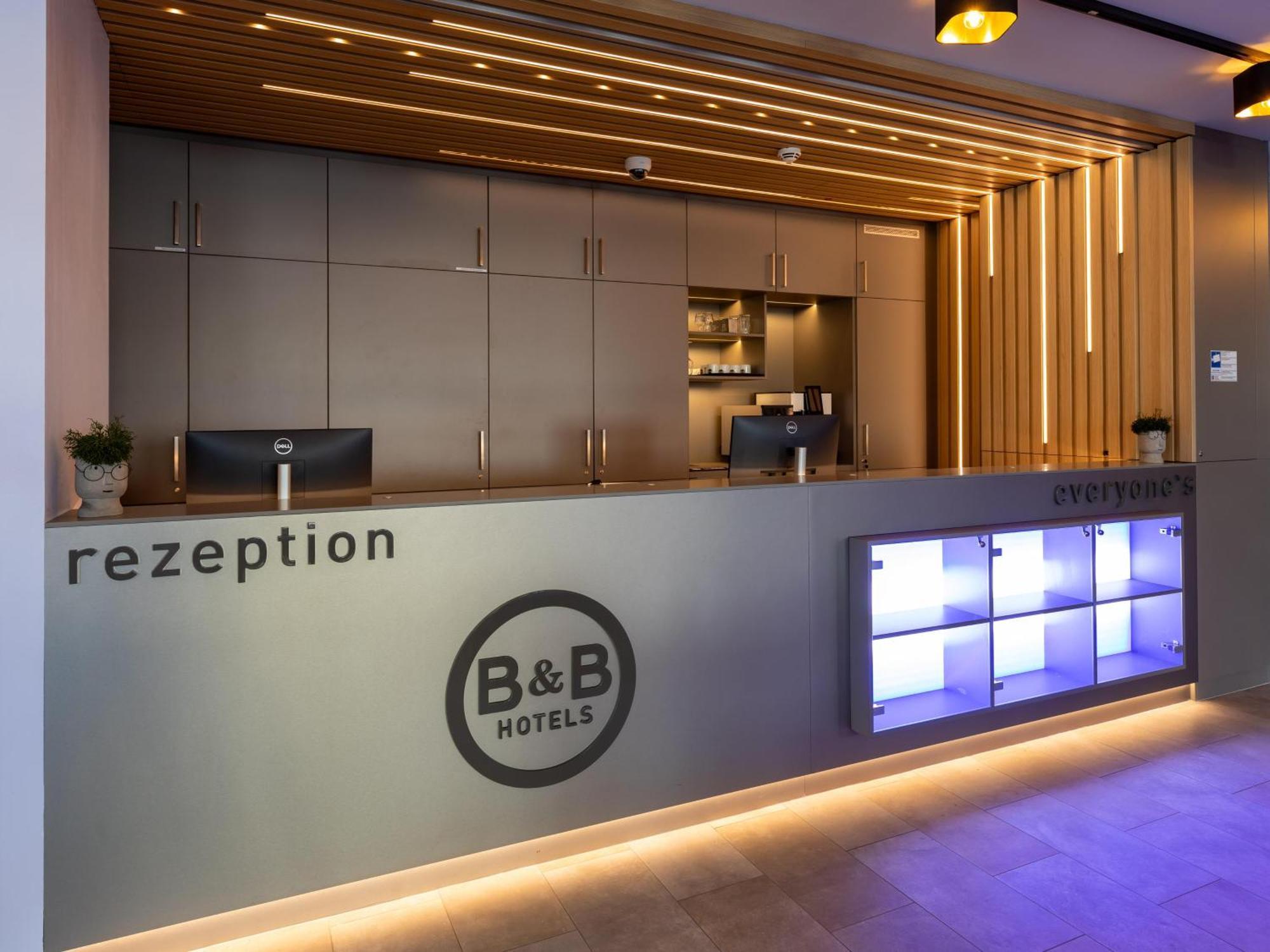 B&B Hotel Bad Hersfeld Buitenkant foto