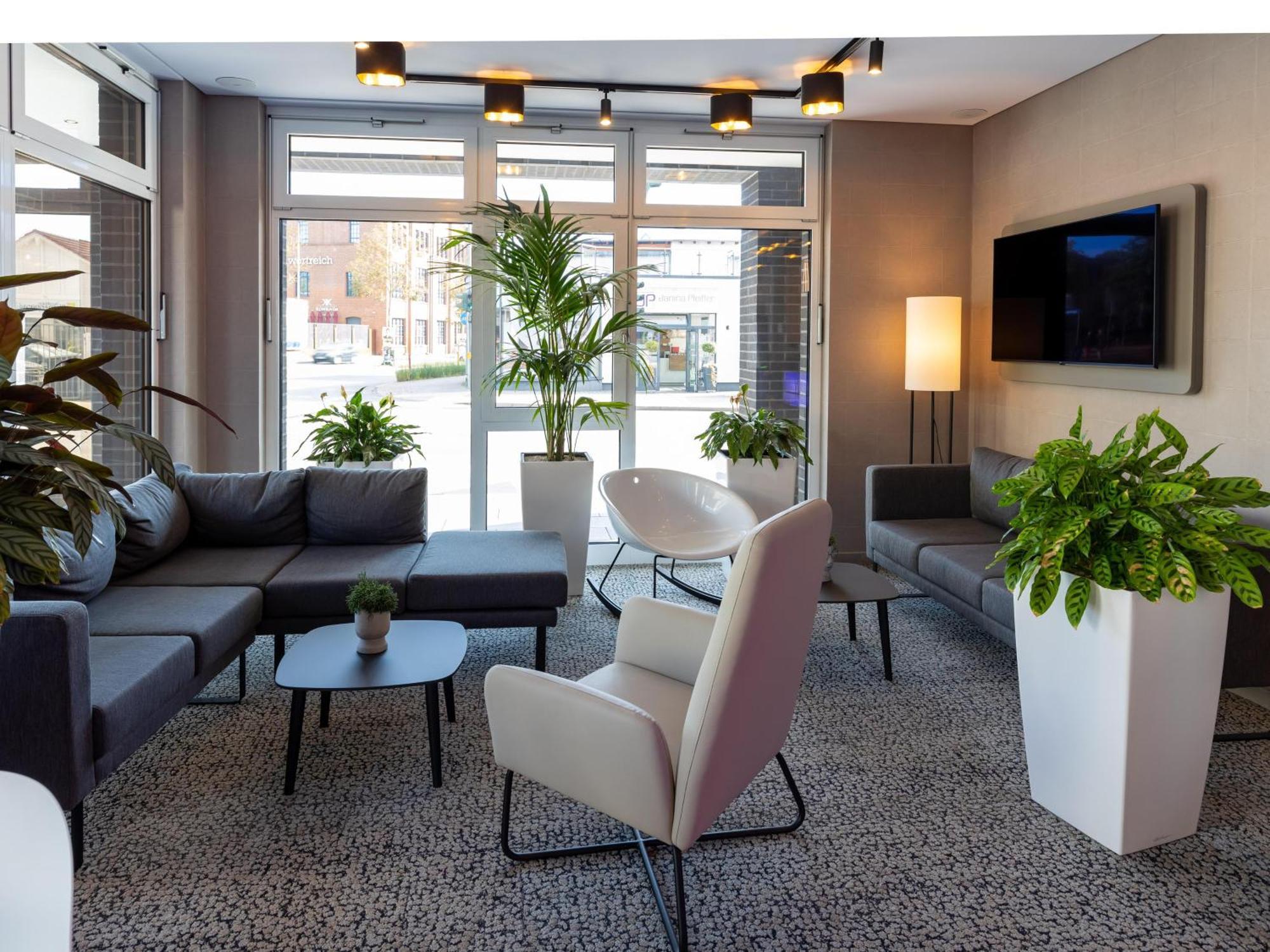 B&B Hotel Bad Hersfeld Buitenkant foto